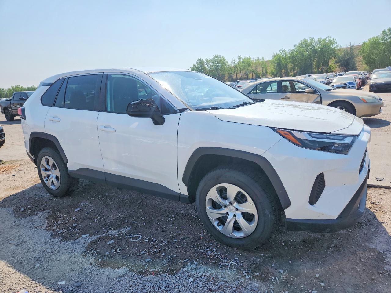 2023 TOYOTA RAV4 LE — снимка 4