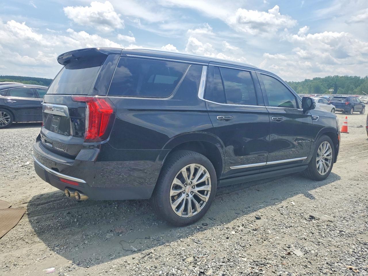 2024 GMC YUKON DENALI — снимка 3