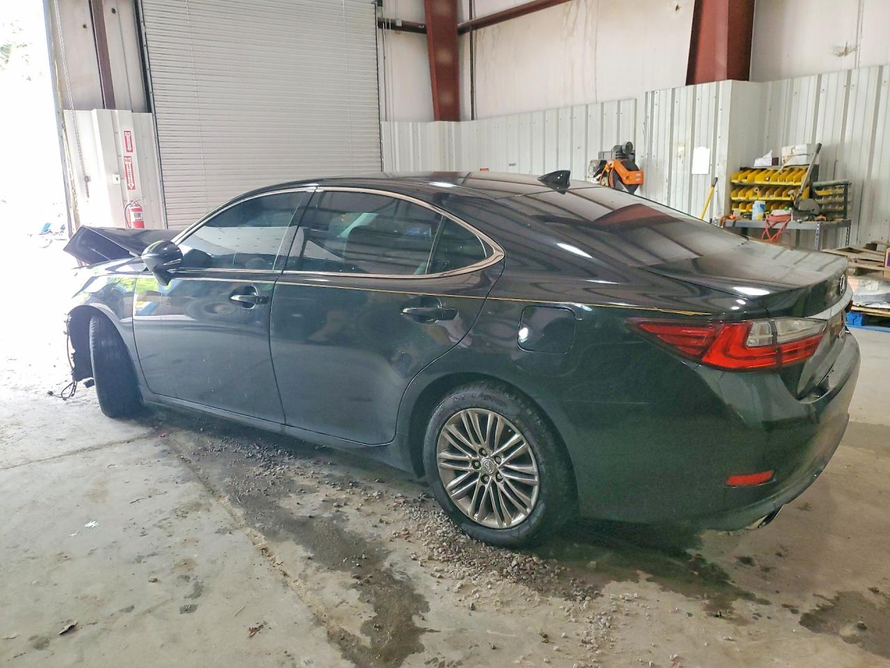 2016 LEXUS ES 350 — снимка 2