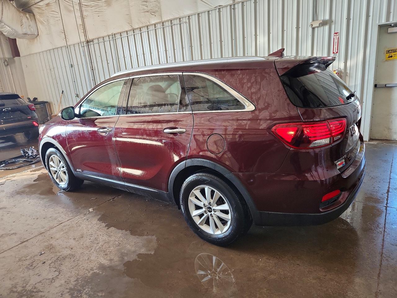 2019 KIA SORENTO LX V6 — снимка 2