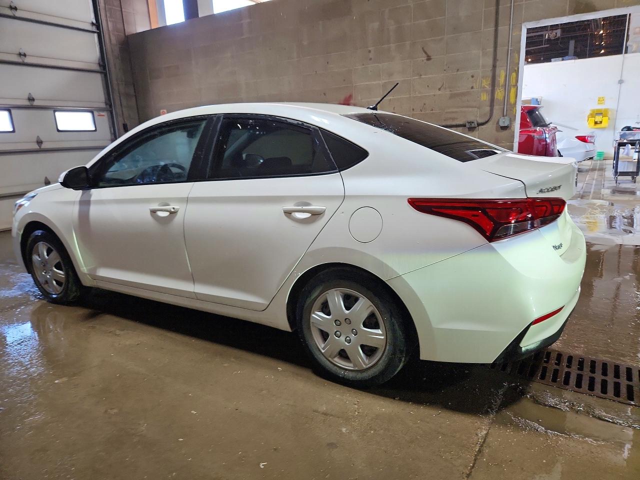 2019 HYUNDAI ACCENT SE — снимка 2