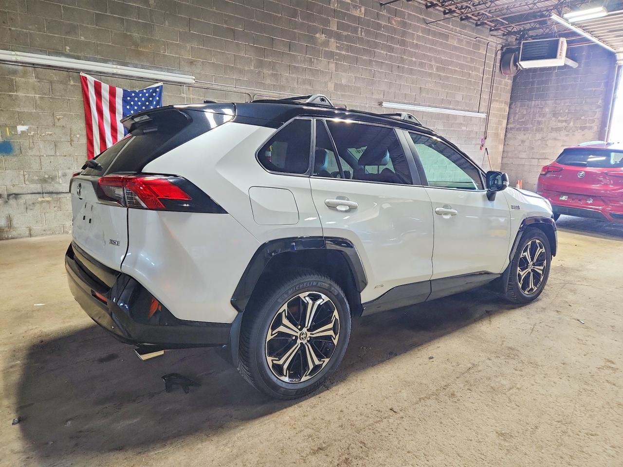 2023 TOYOTA RAV4 PRIME XSE — снимка 3