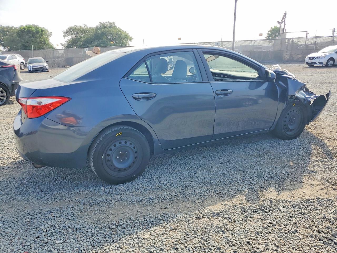 2015 TOYOTA COROLLA LE — снимка 3