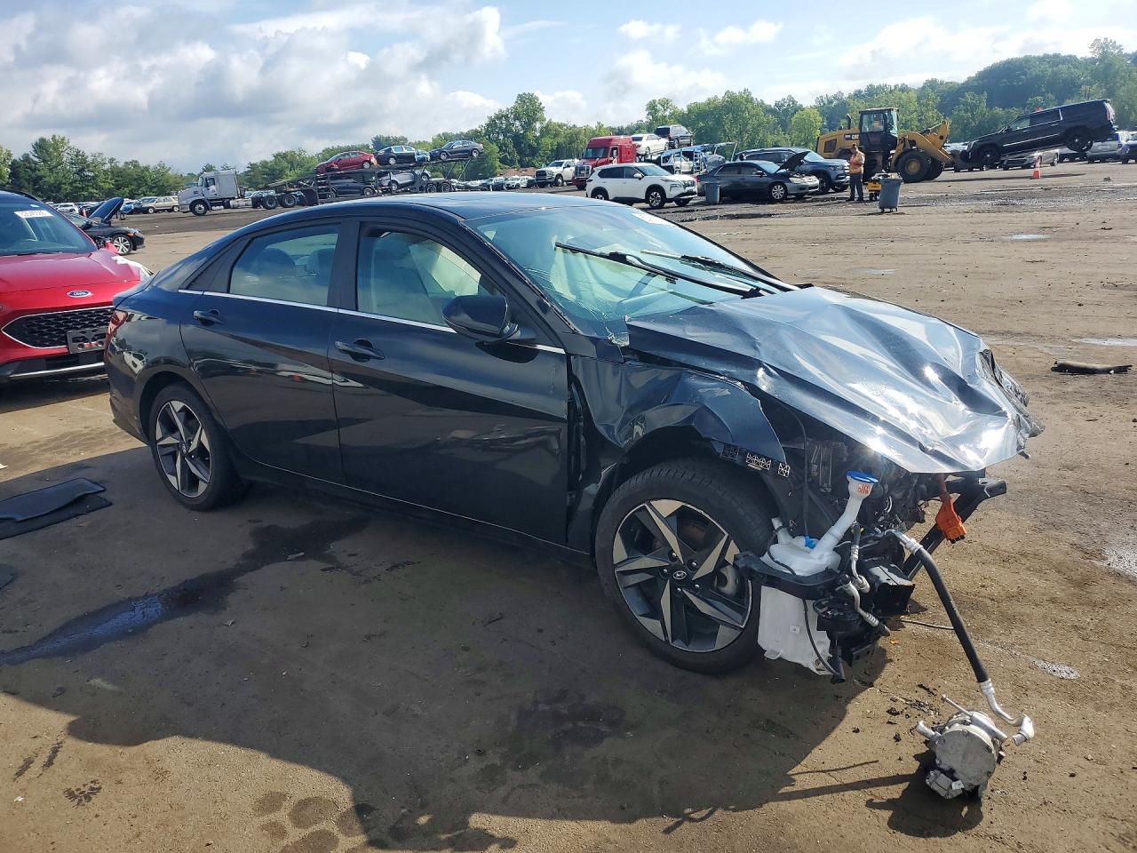 2023 HYUNDAI ELANTRA LIMITED — снимка 4