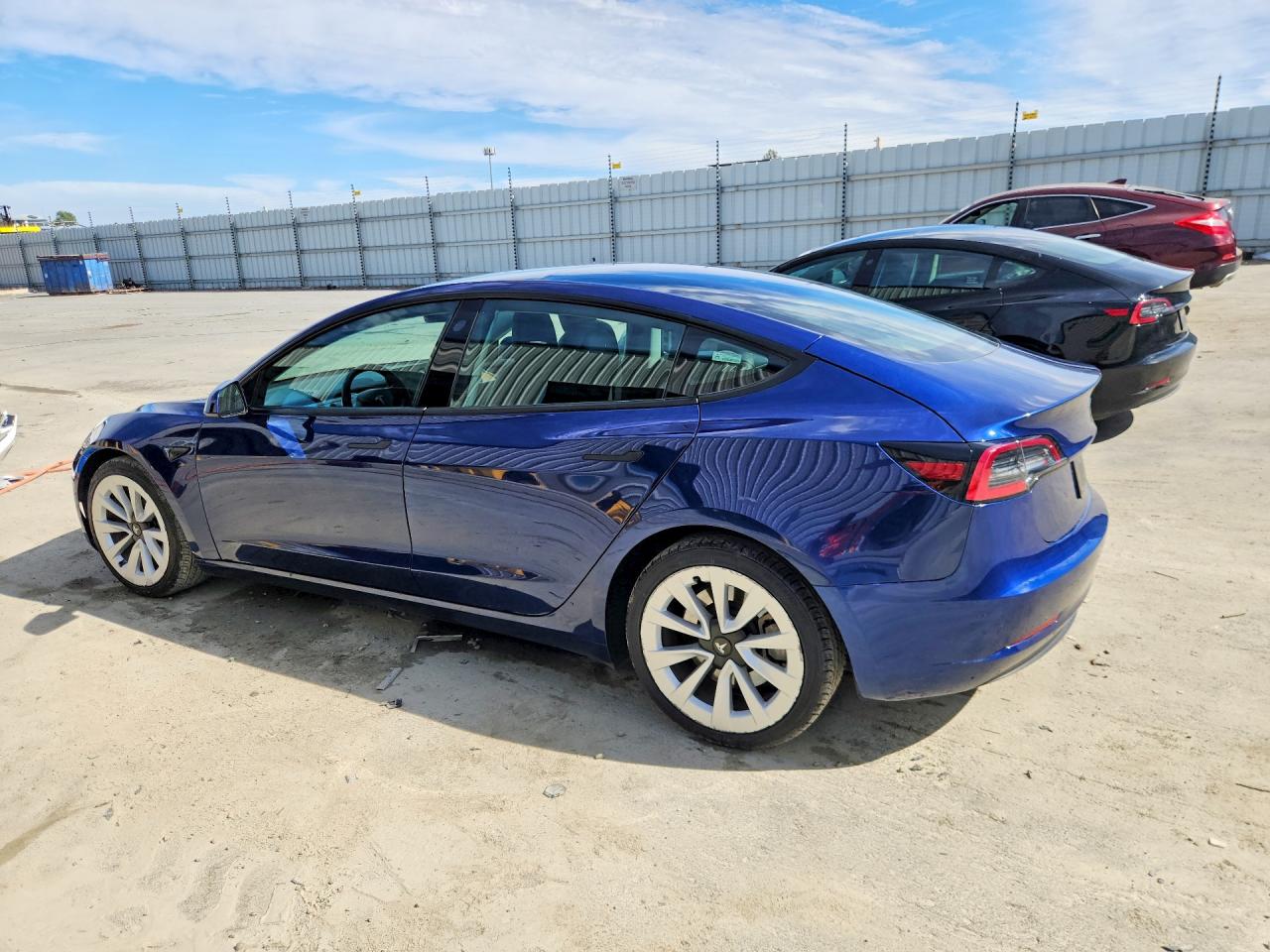 2023 TESLA MODEL 3 — снимка 2