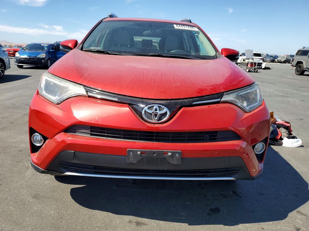 2016 TOYOTA RAV4 XLE — снимка 5