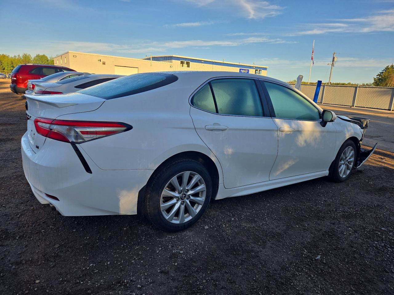 2019 TOYOTA CAMRY L — снимка 3