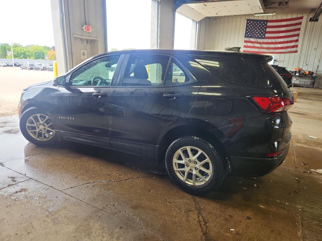 2022 CHEVROLET EQUINOX LS — снимка 2