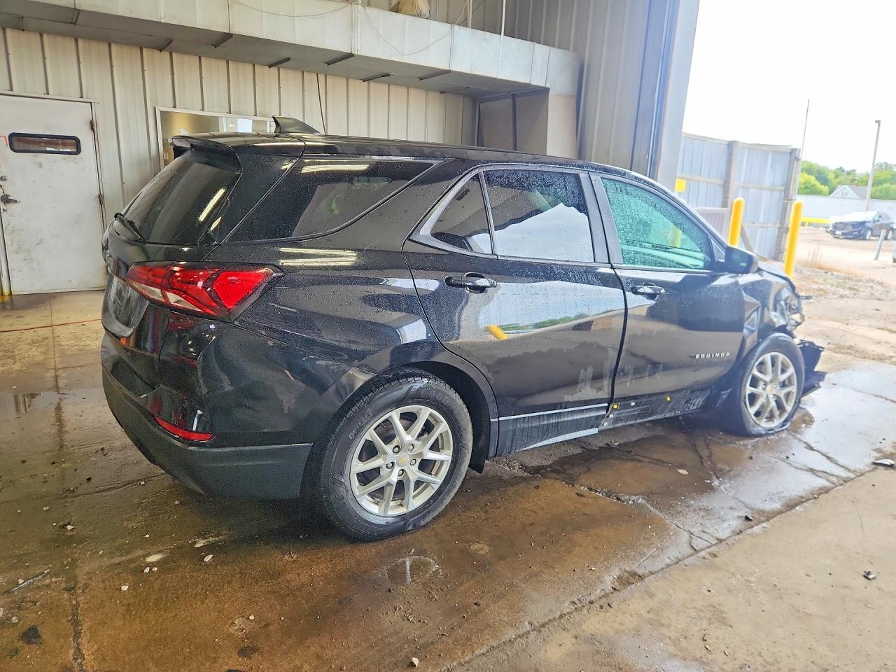 2022 CHEVROLET EQUINOX LS — снимка 3