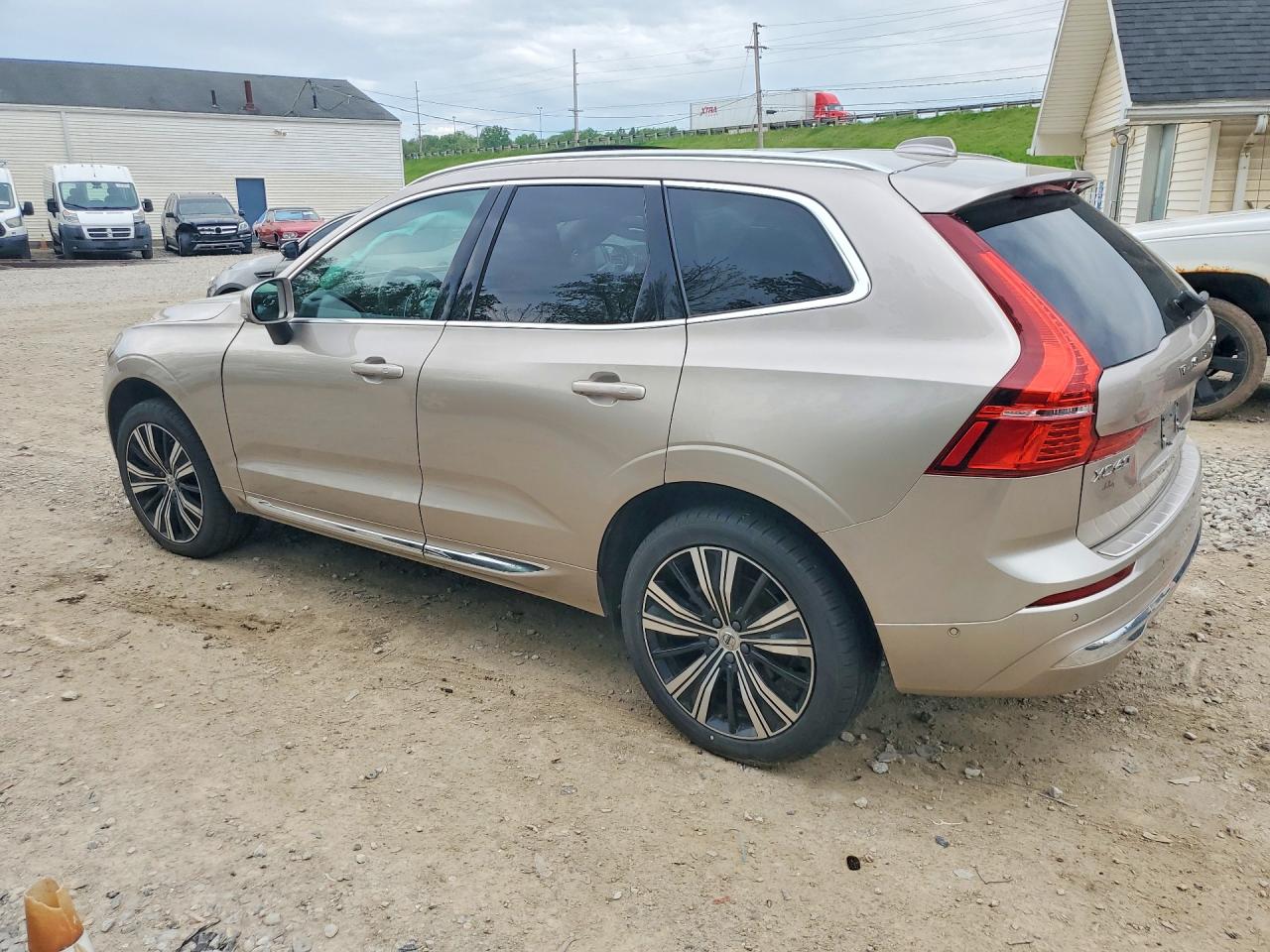 2023 VOLVO XC60 PLUS — снимка 2