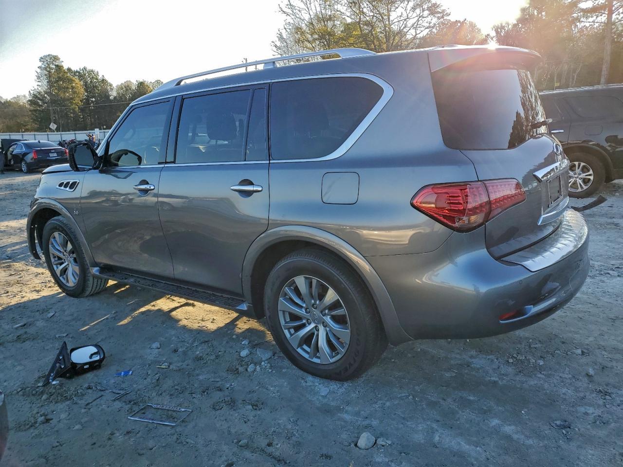 2017 INFINITI QX80 BASE — снимка 2