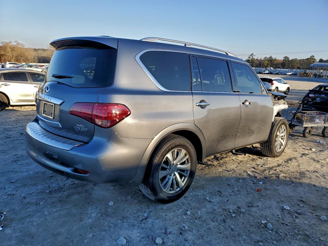 2017 INFINITI QX80 BASE — снимка 3