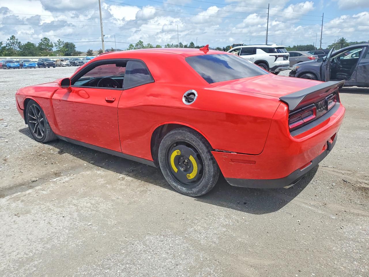 2022 DODGE CHALLENGER R/T — снимка 2