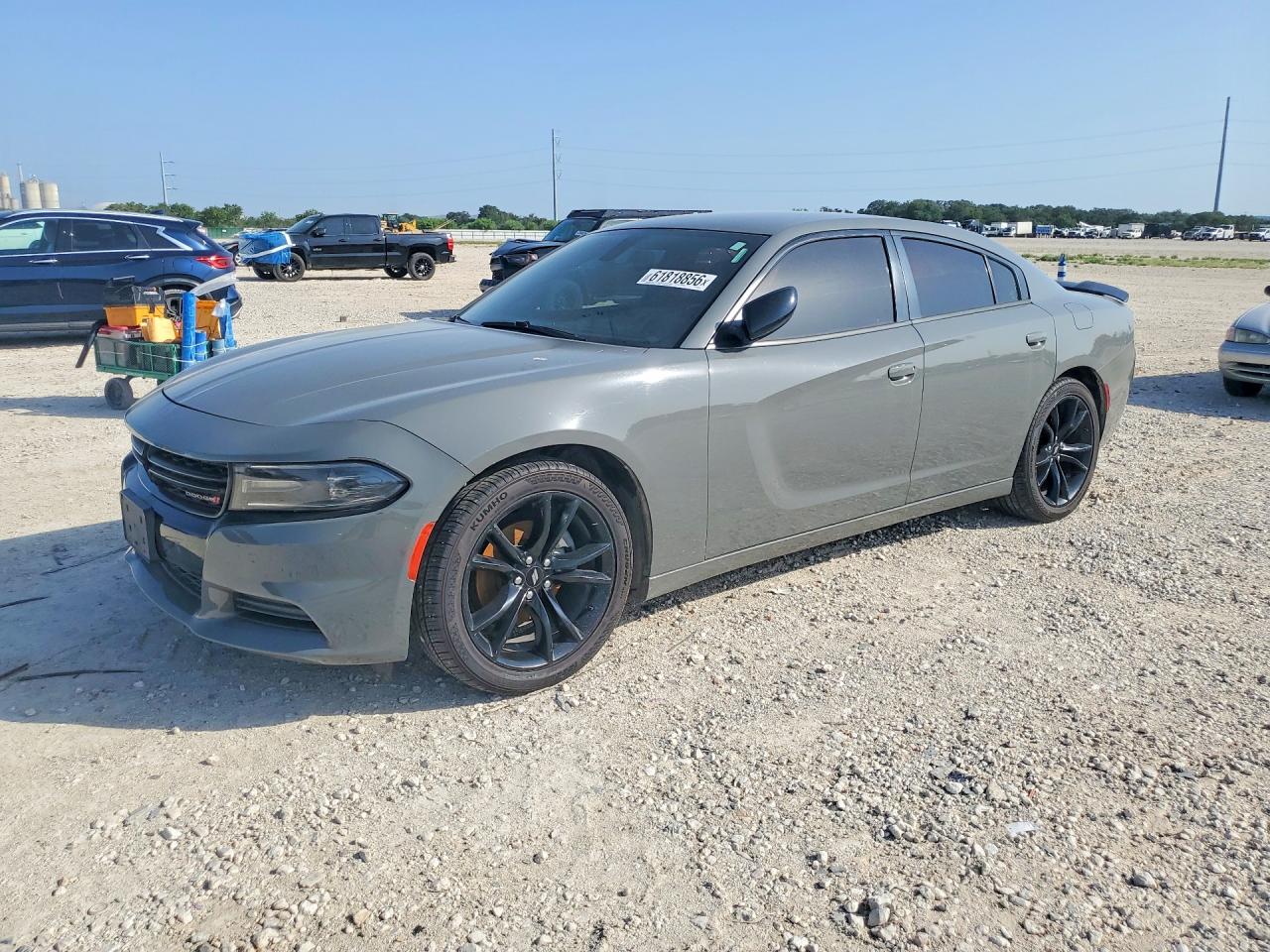 2017 DODGE CHARGER SE