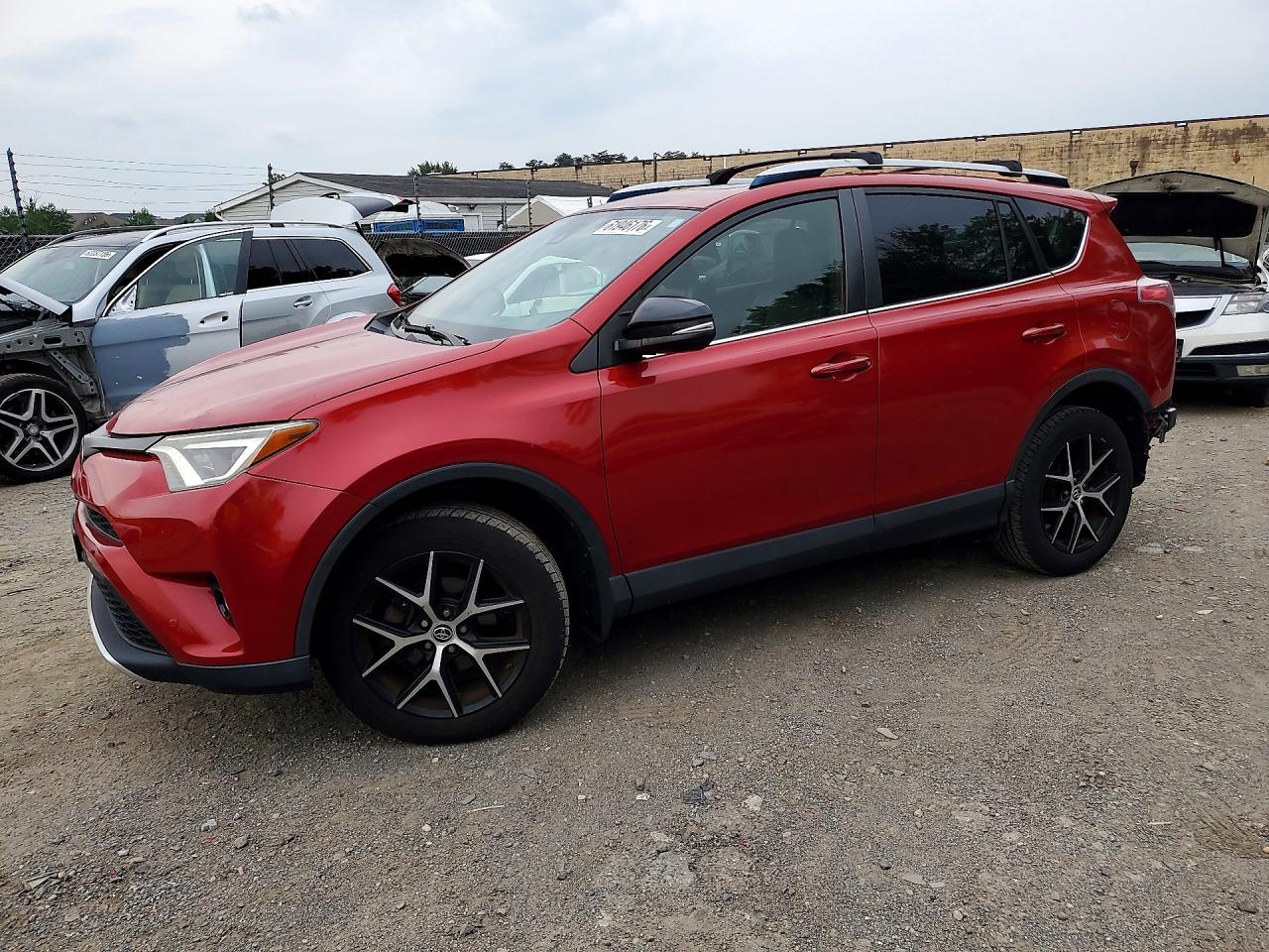 2016 TOYOTA RAV4 SE