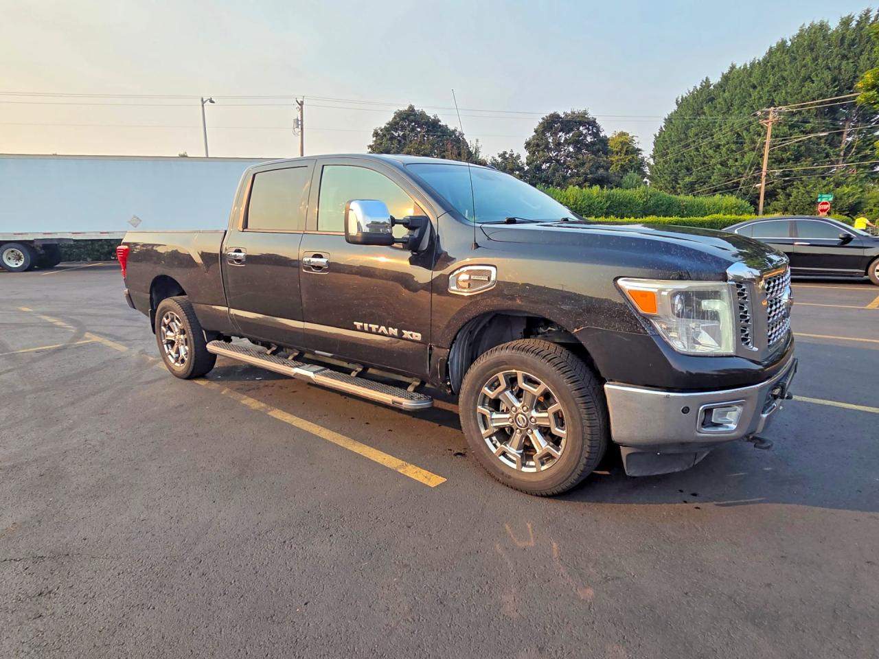 2017 NISSAN TITAN XD S