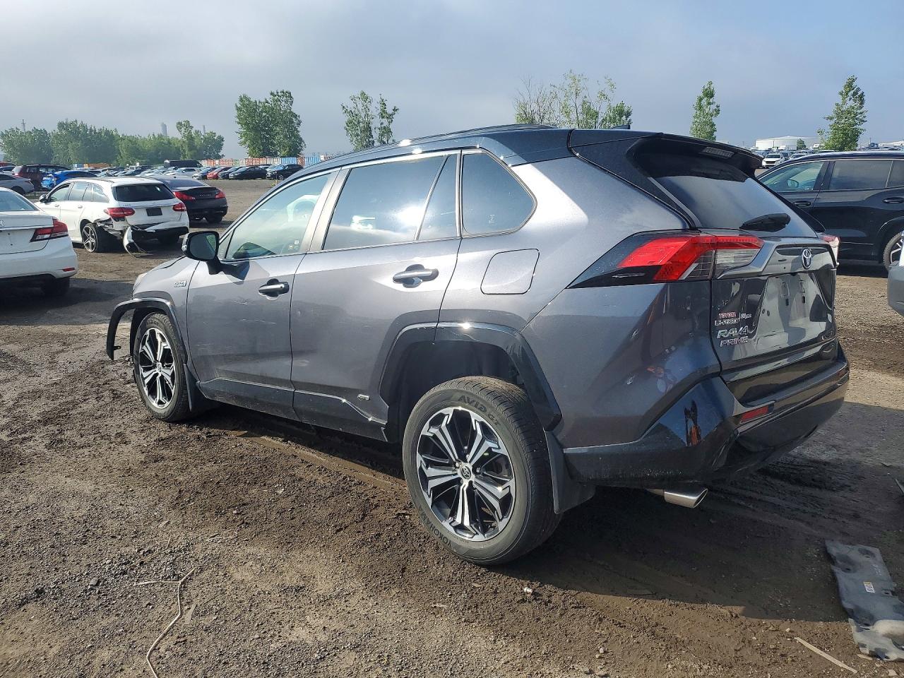 2023 TOYOTA RAV4 PRIME XSE — снимка 2