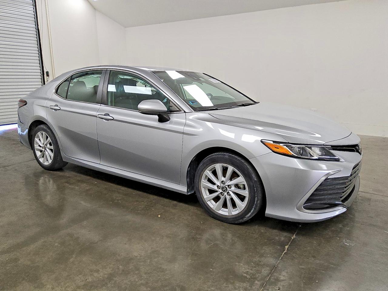 2022 TOYOTA CAMRY LE — снимка 4