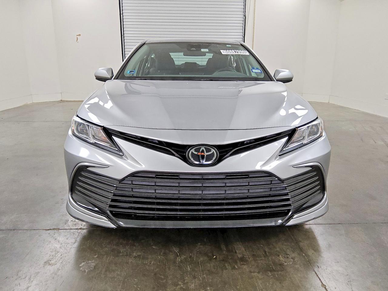 2022 TOYOTA CAMRY LE — снимка 5