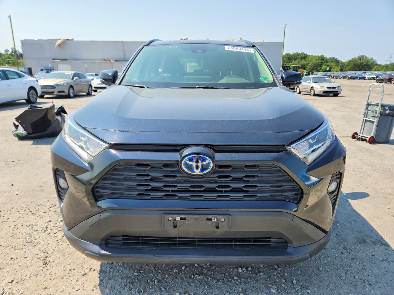 2021 TOYOTA RAV4 XLE — снимка 5