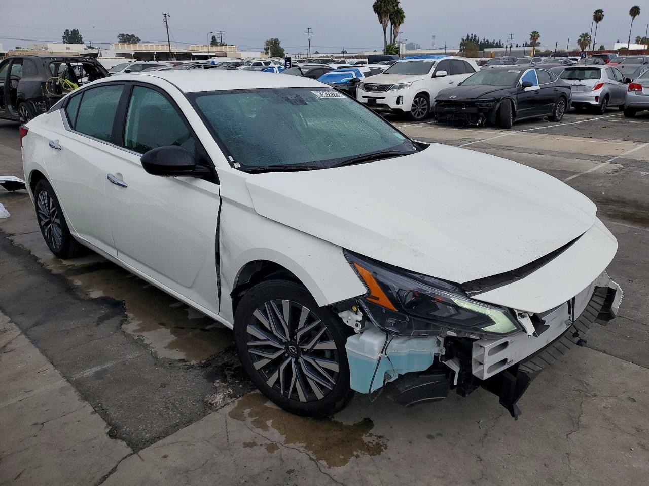 2025 NISSAN ALTIMA SV — снимка 4