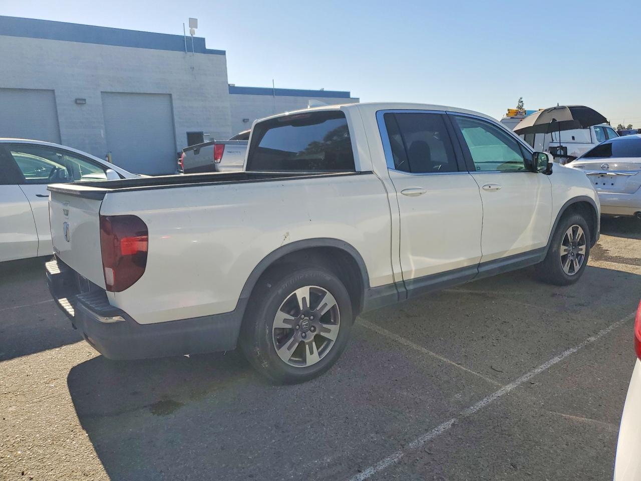 2018 HONDA RIDGELINE RTL — снимка 3