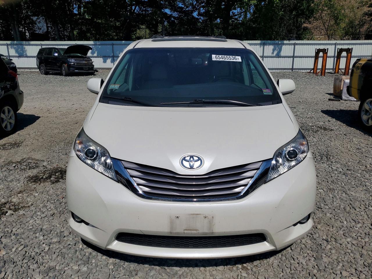 2017 TOYOTA SIENNA XLE 7-PASSENGER — снимка 5
