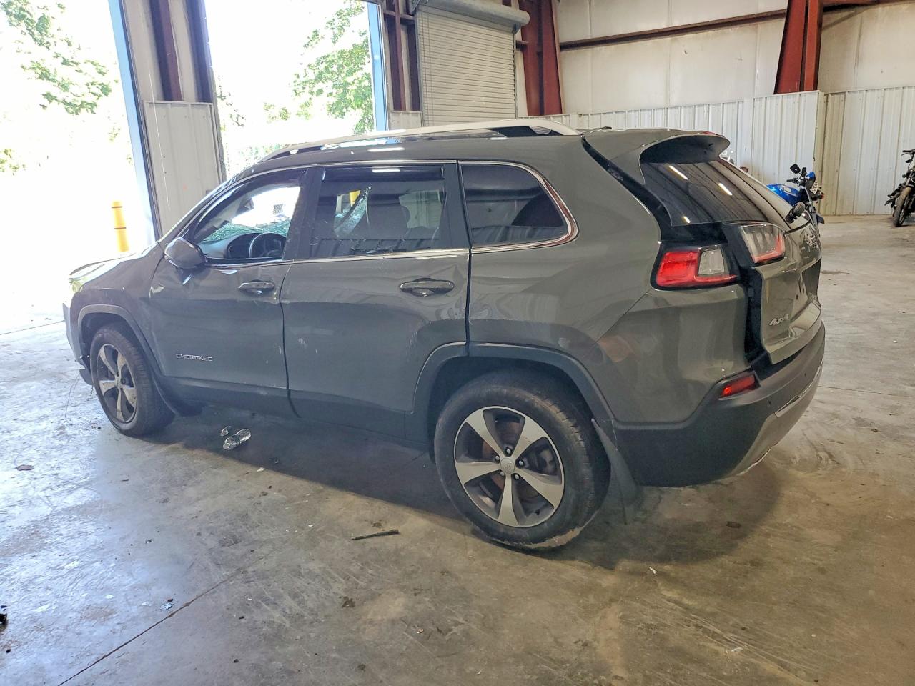 2020 JEEP CHEROKEE LIMITED — снимка 2