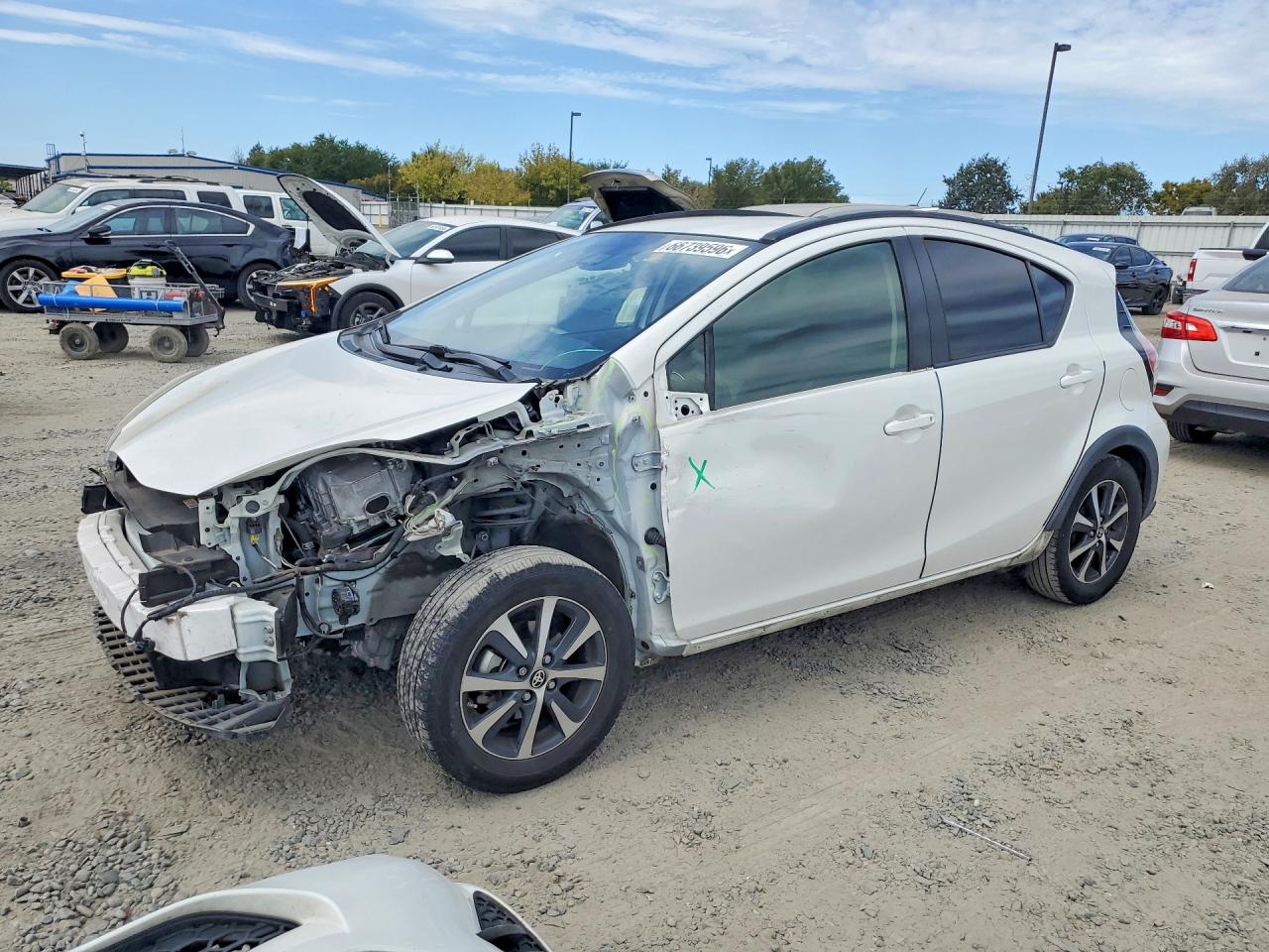 2018 TOYOTA PRIUS C TWO