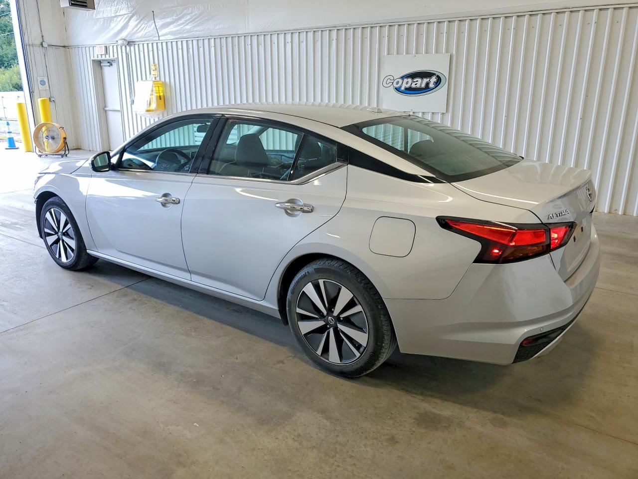 2022 NISSAN ALTIMA SL — снимка 2