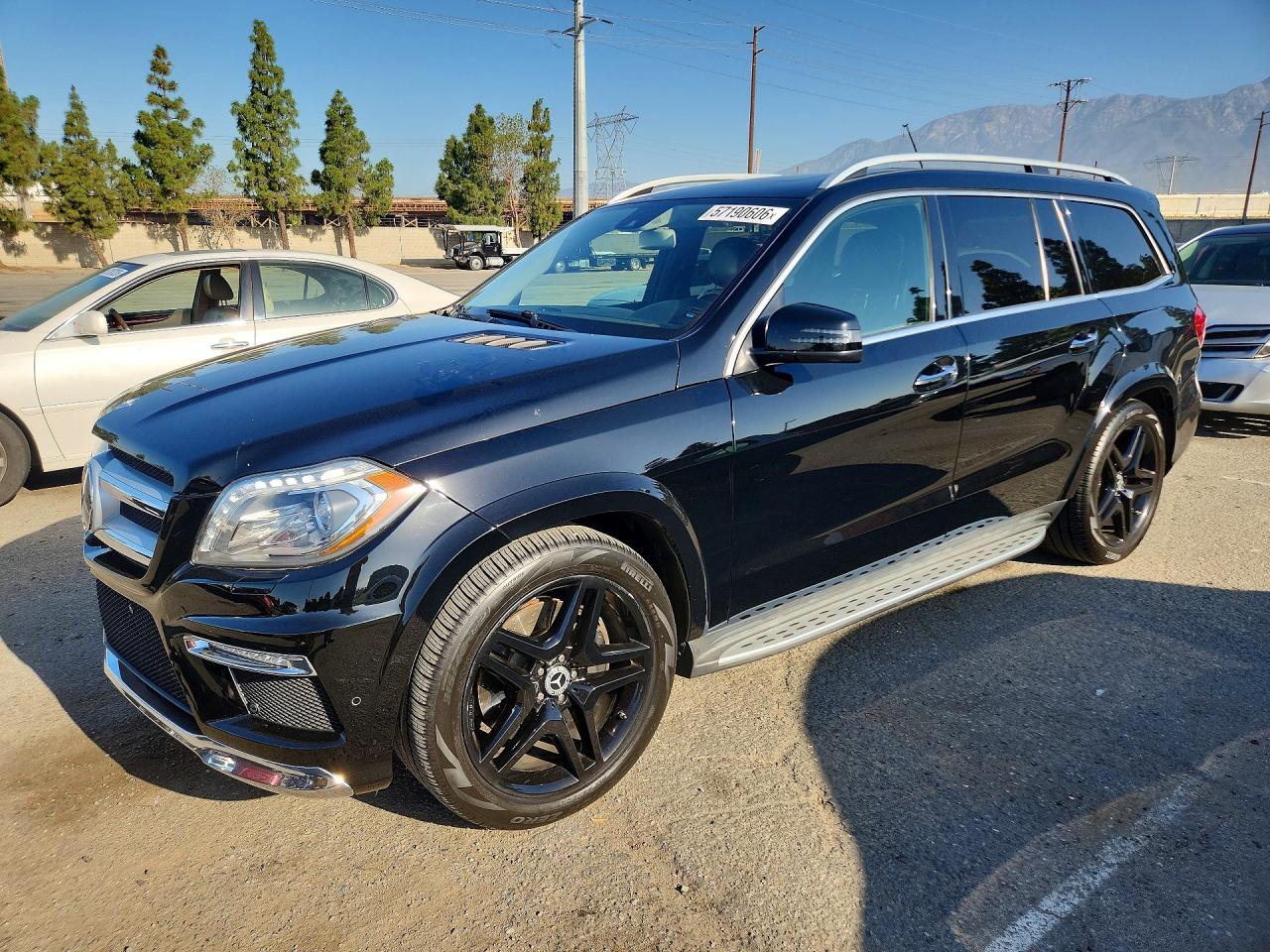 2015 MERCEDES-BENZ GL 550 4MATIC