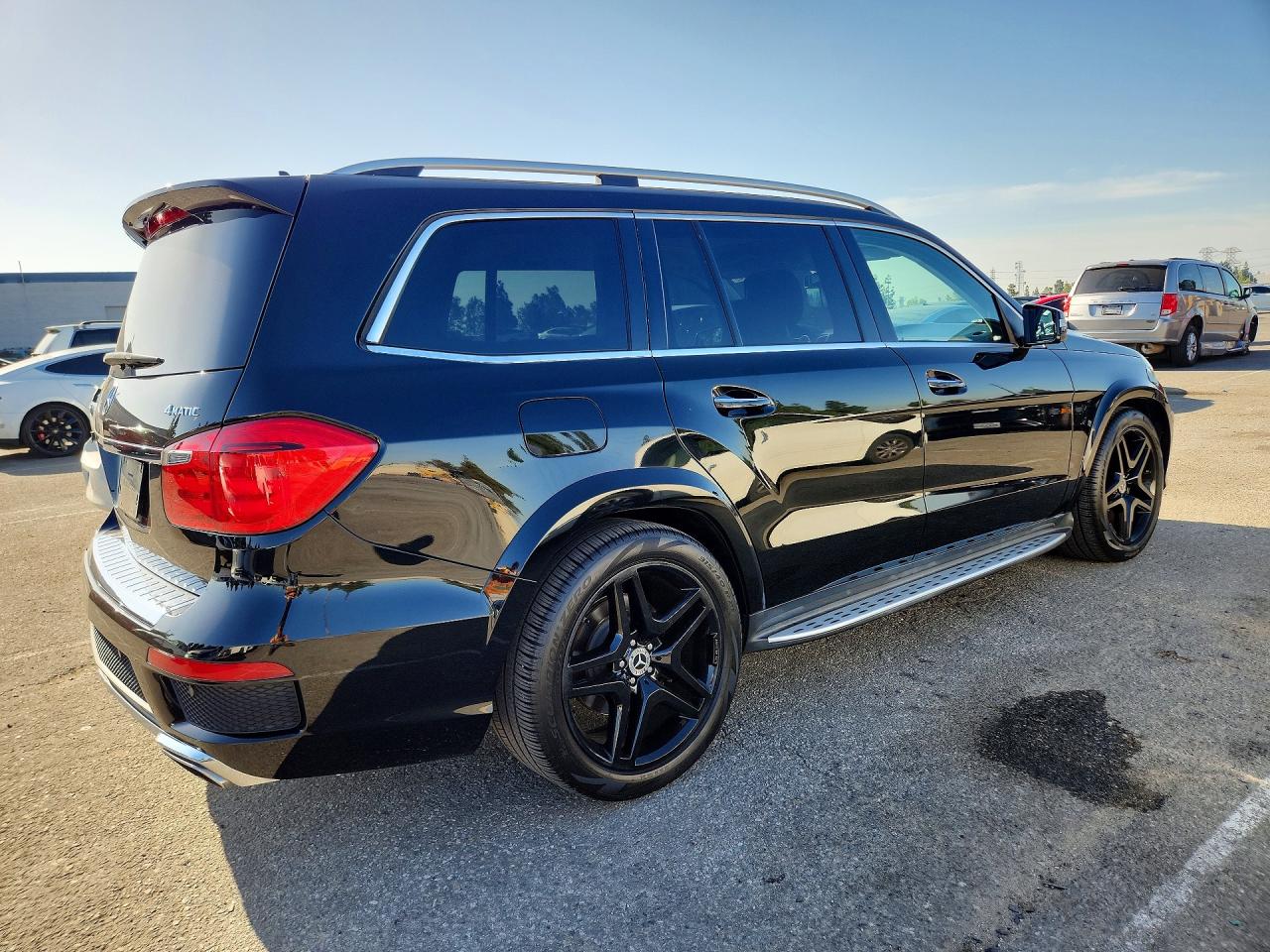 2015 MERCEDES-BENZ GL 550 4MATIC — снимка 3