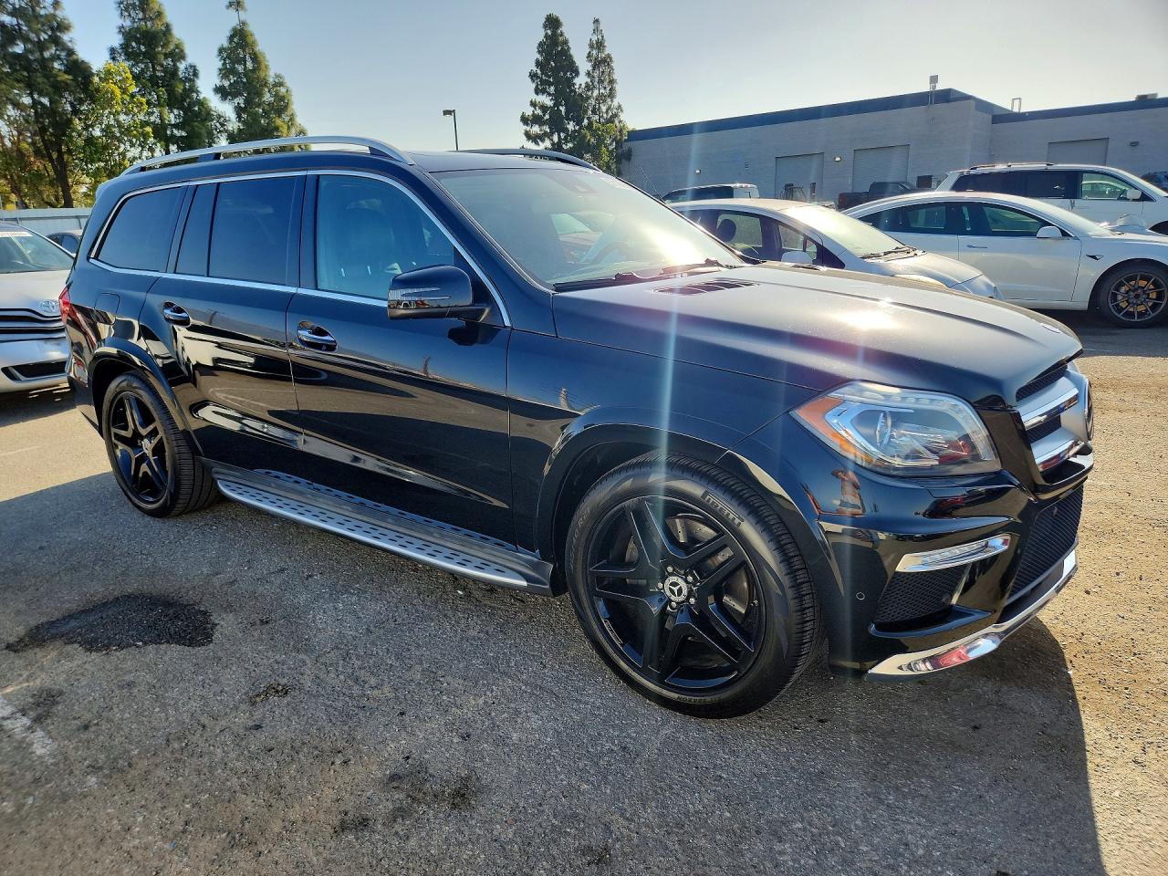 2015 MERCEDES-BENZ GL 550 4MATIC — снимка 4