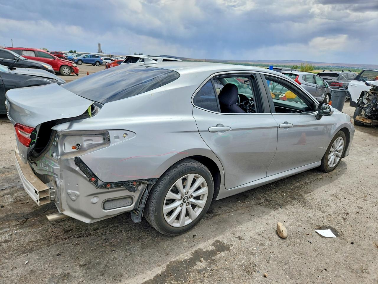 2020 TOYOTA CAMRY LE — снимка 3