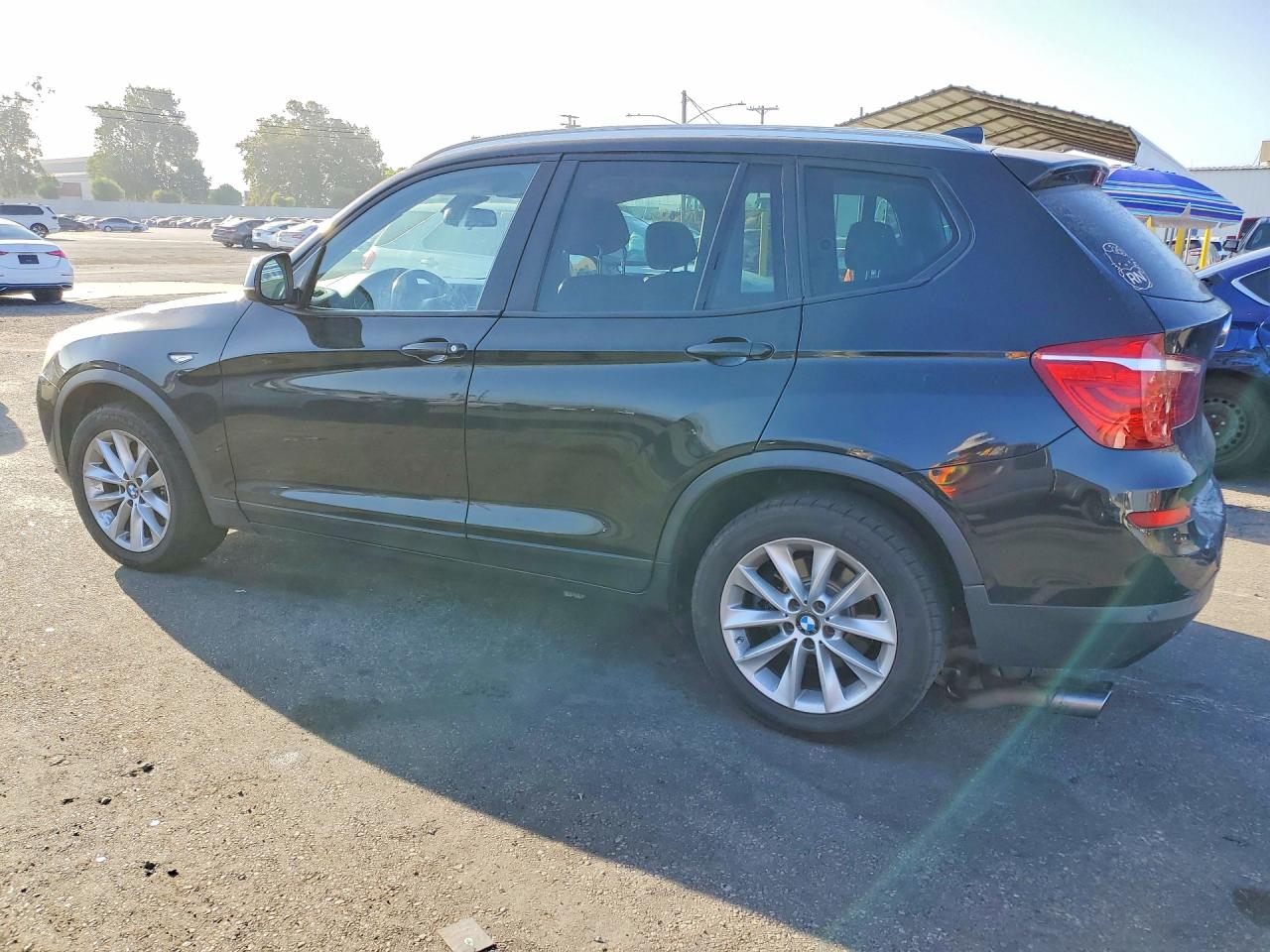2017 BMW X3 SDRIVE28I — снимка 2