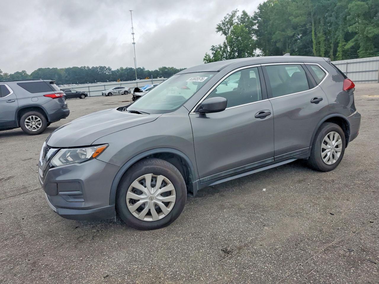 2019 NISSAN ROGUE S
