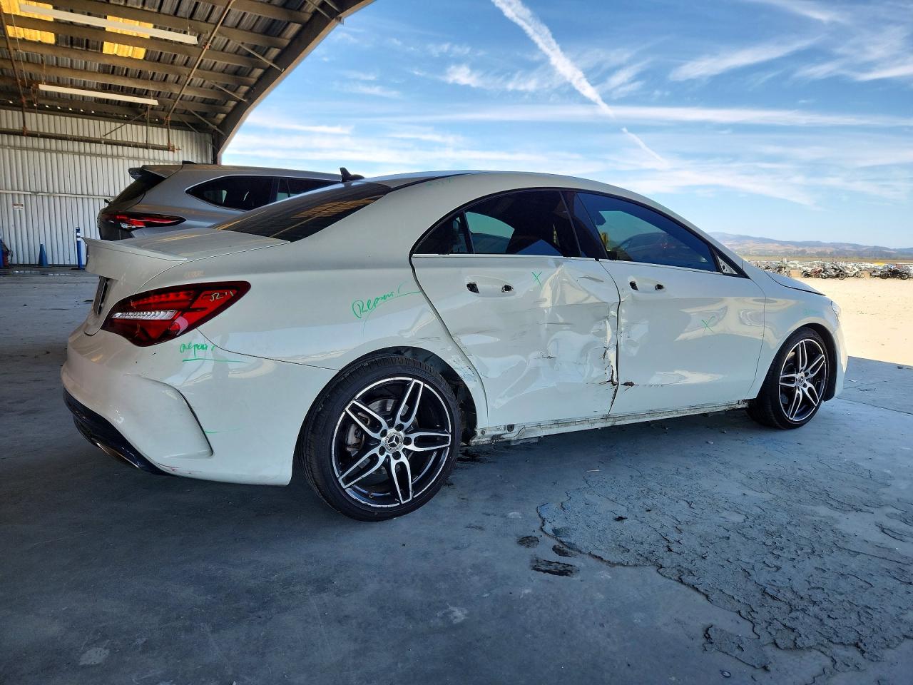 2018 MERCEDES-BENZ CLA 250 — снимка 3
