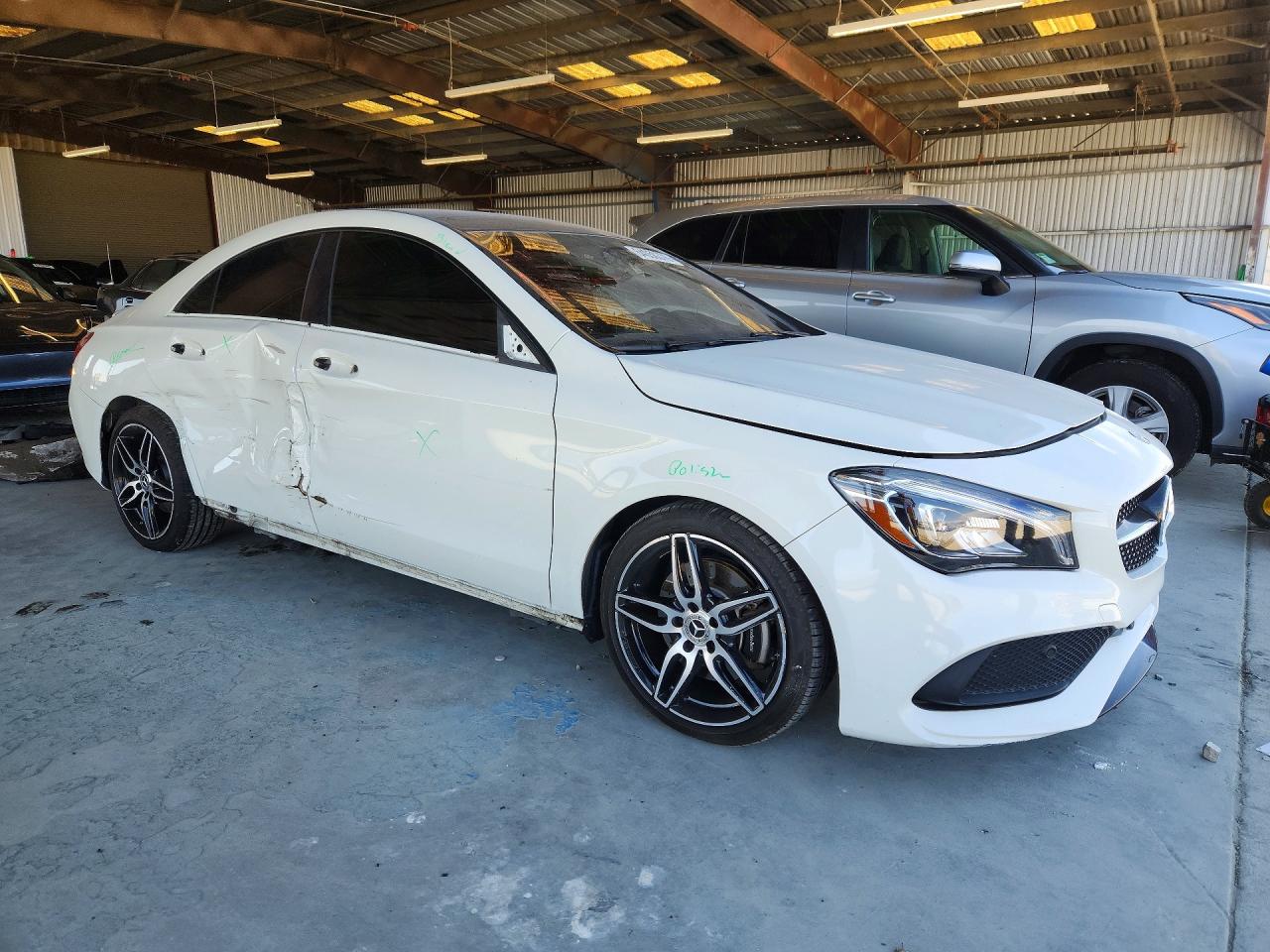 2018 MERCEDES-BENZ CLA 250 — снимка 4