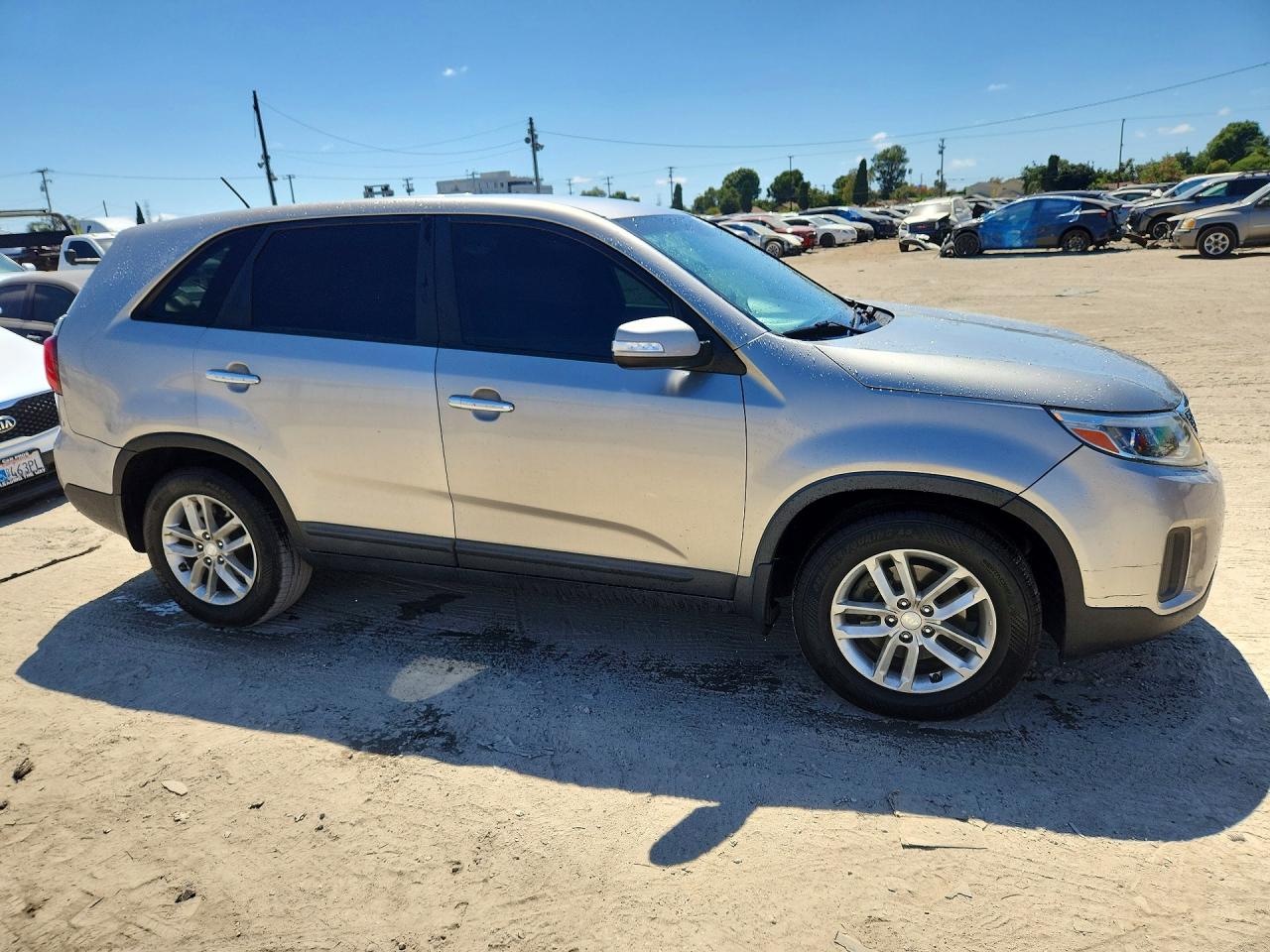 2015 KIA SORENTO LX — снимка 4