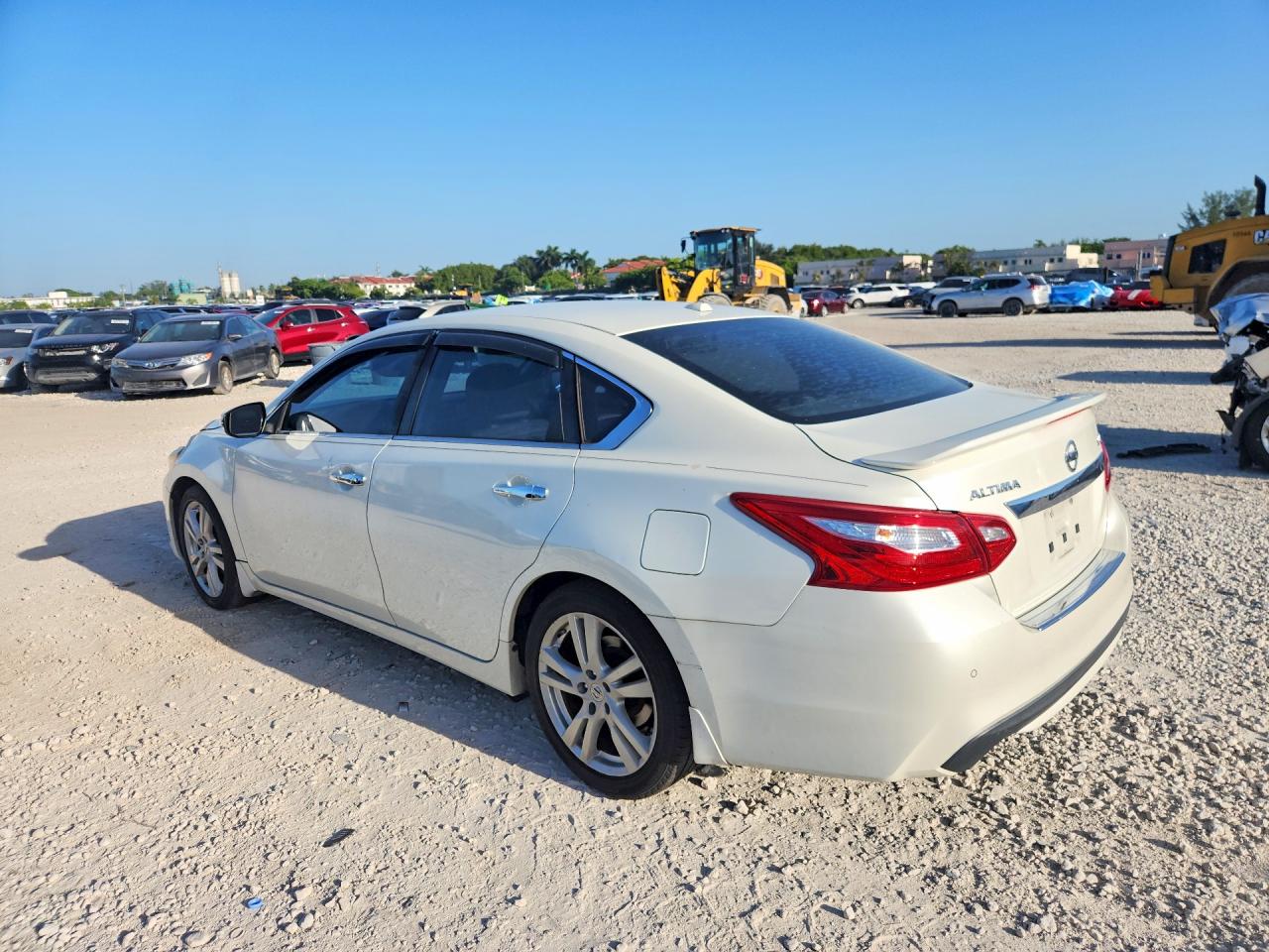 2016 NISSAN ALTIMA 3.5 SL — снимка 2