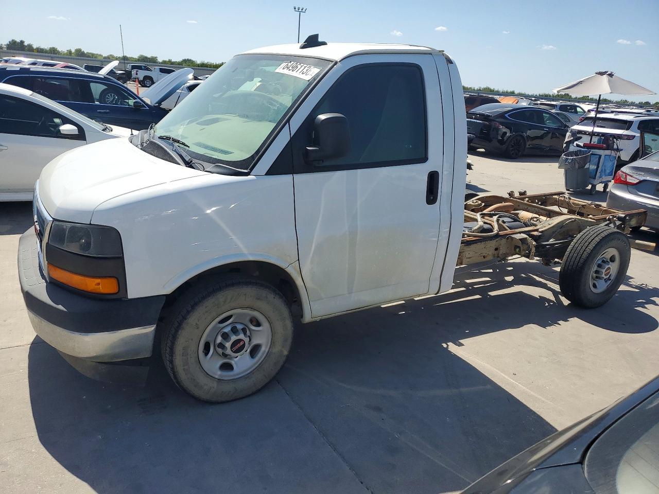 2020 GMC SAVANA CUTAWAY G3500