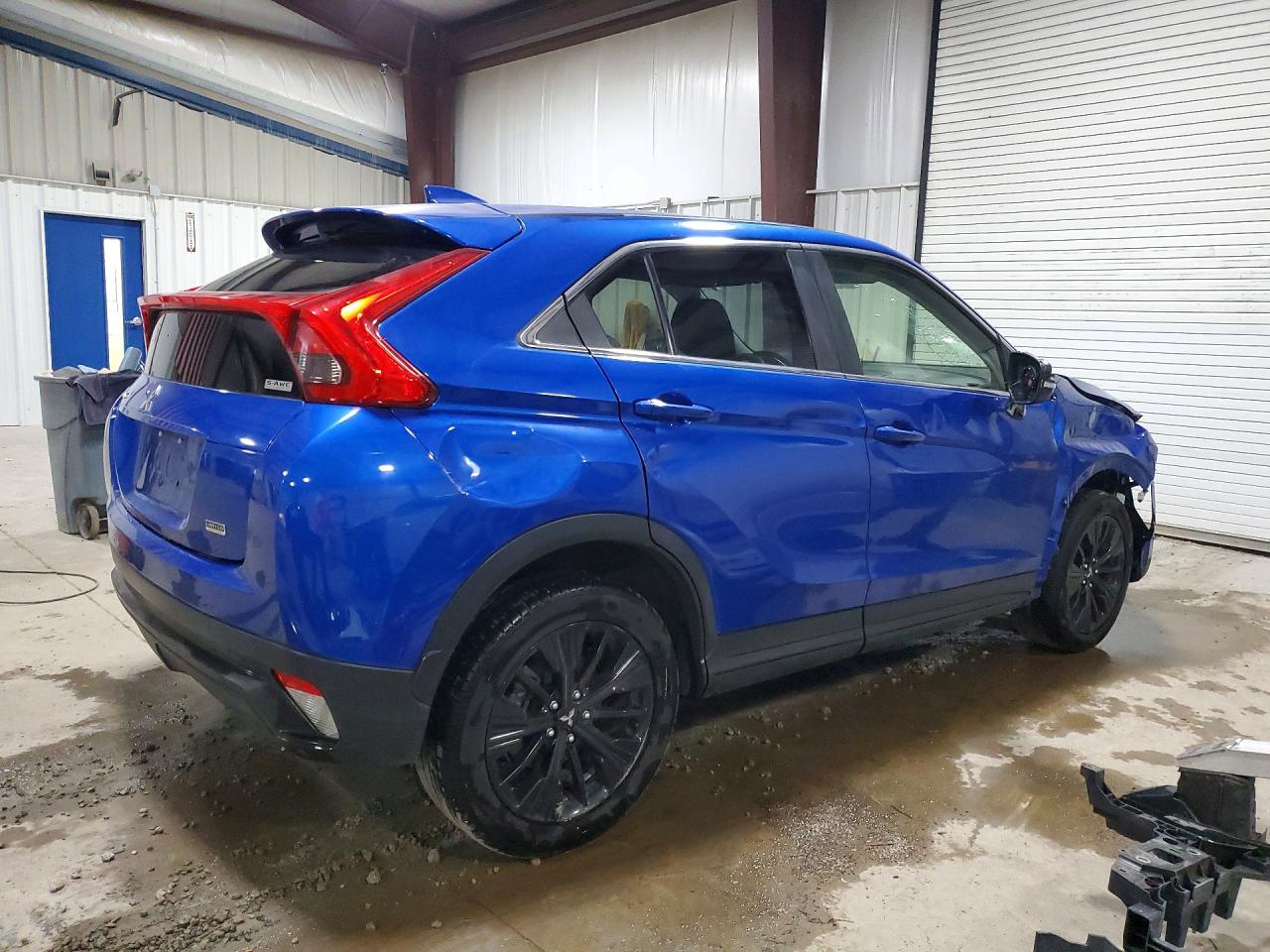 2020 MITSUBISHI ECLIPSE CROSS LE/SP — снимка 3