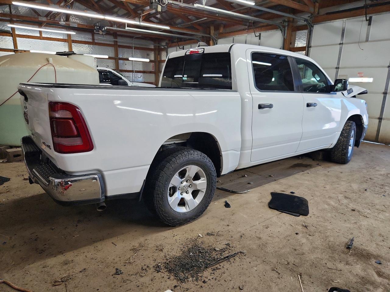 2024 RAM 1500 TRADESMAN — снимка 3