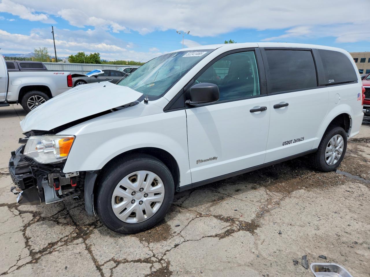 2019 DODGE GRAND CARAVAN SE