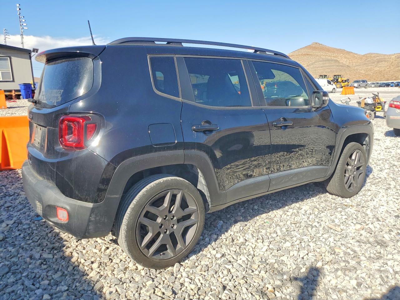 2020 JEEP RENEGADE LATITUDE — снимка 3
