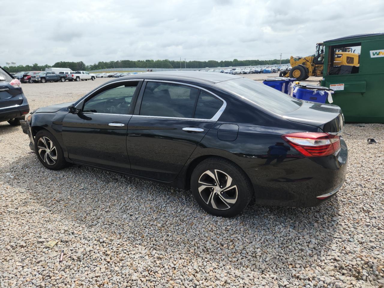 2017 HONDA ACCORD LX — снимка 2