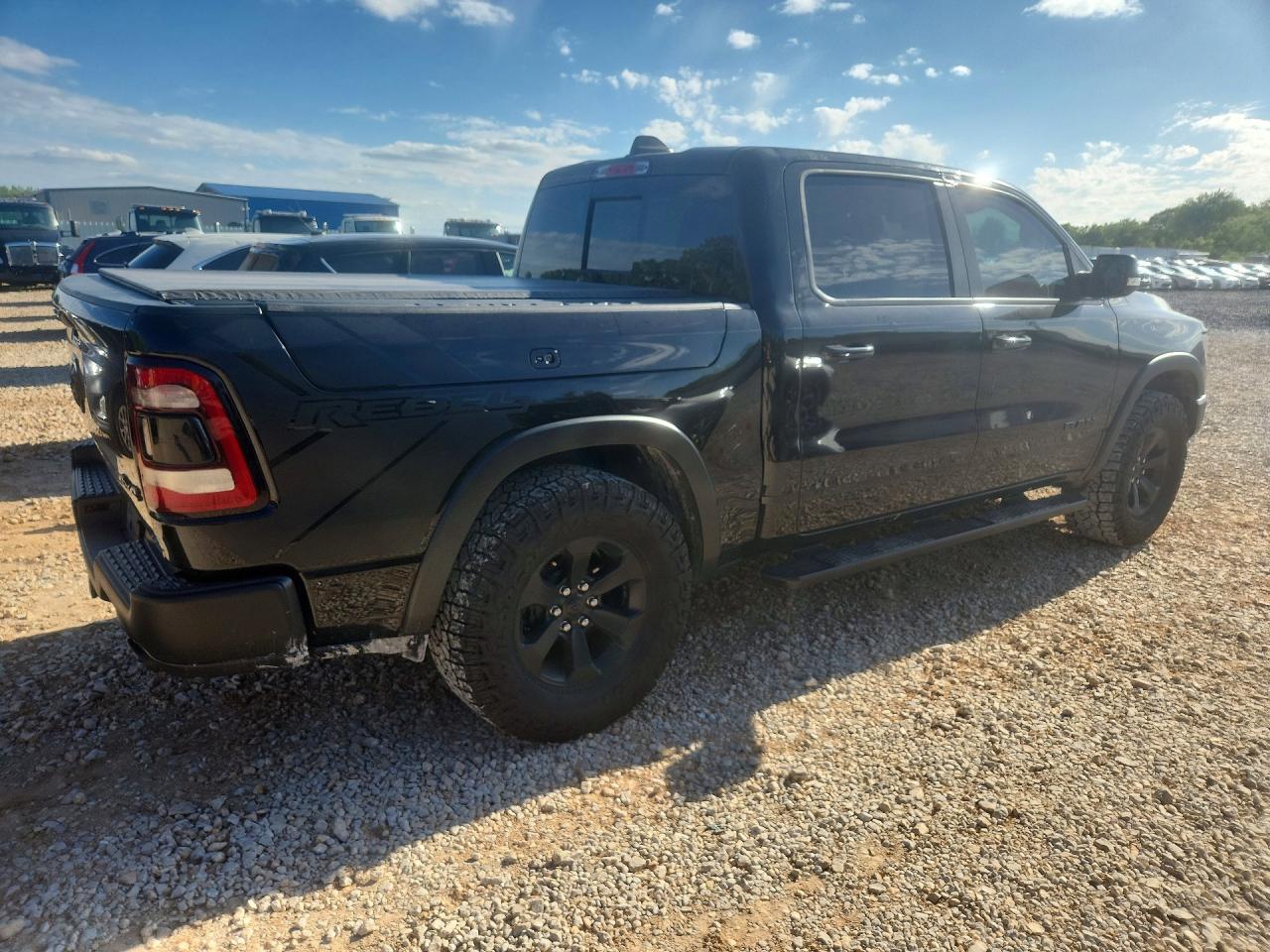 2020 RAM 1500 REBEL — снимка 3