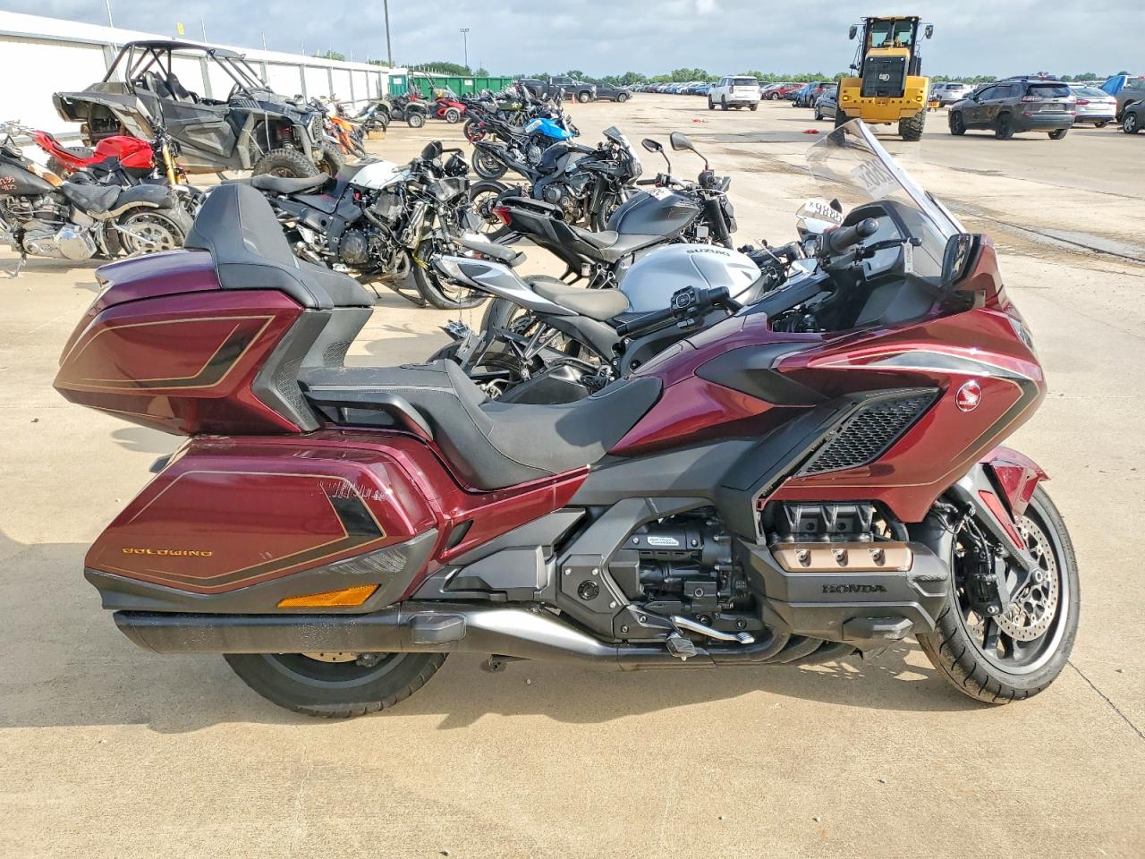 2025 HONDA GL1800 D