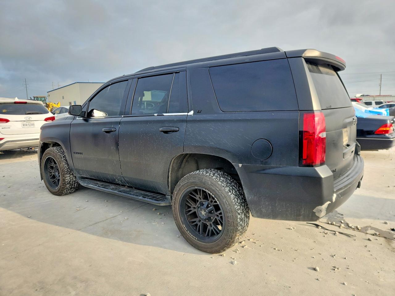 2016 CHEVROLET TAHOE C1500 LT — снимка 2