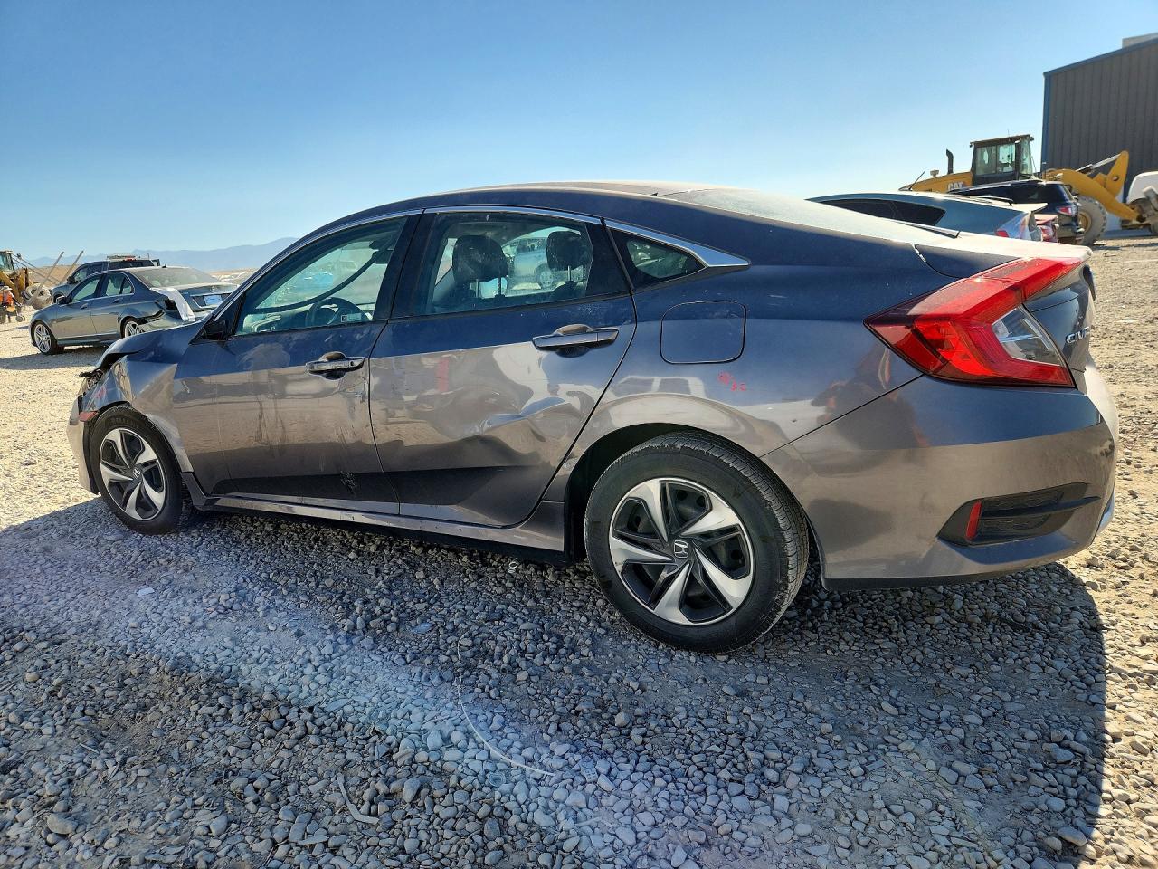 2020 HONDA CIVIC LX — снимка 2